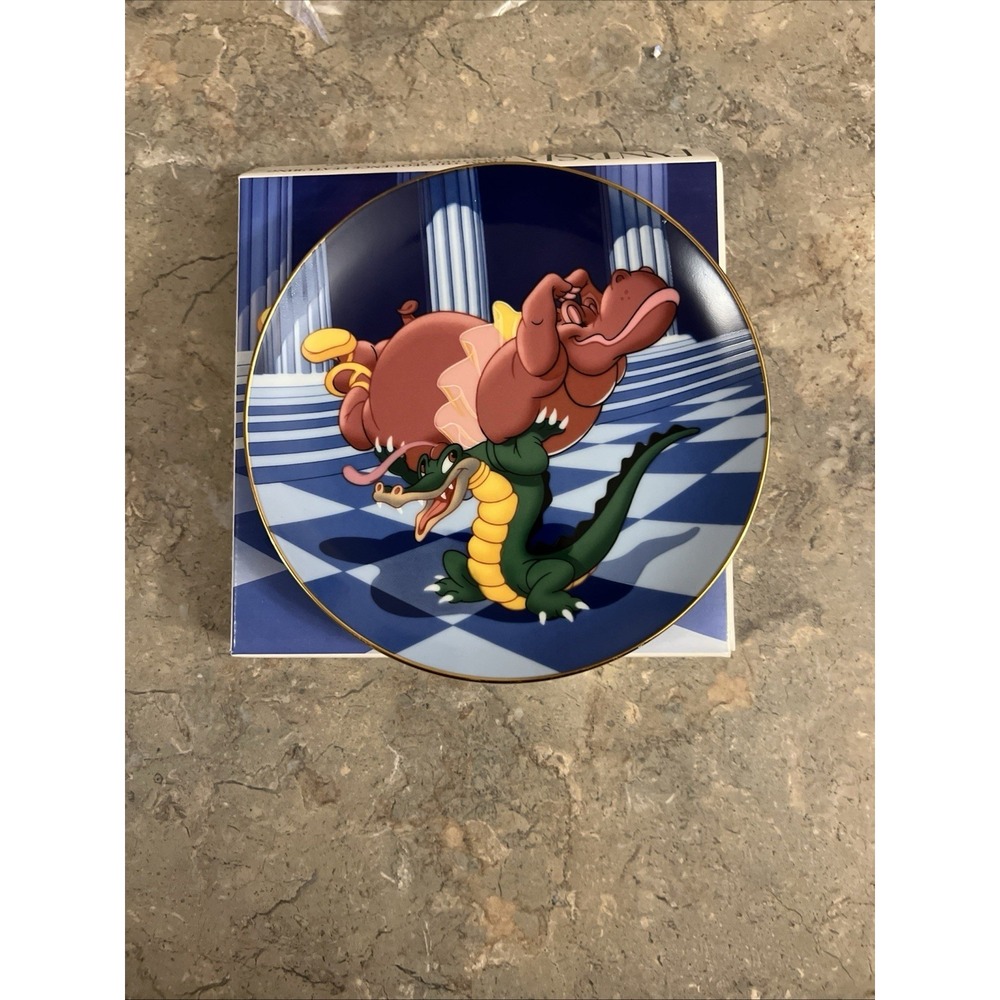 1990 Walt Disney's Plate Fantasia "Dance Of The Hours"